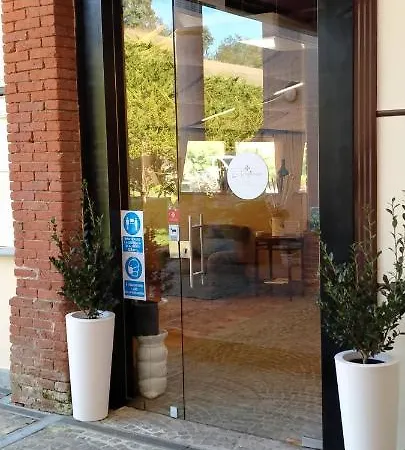 La Regibussa - Ristorante فندق آستي