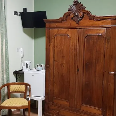 La Regibussa - Ristorante فندق آستي